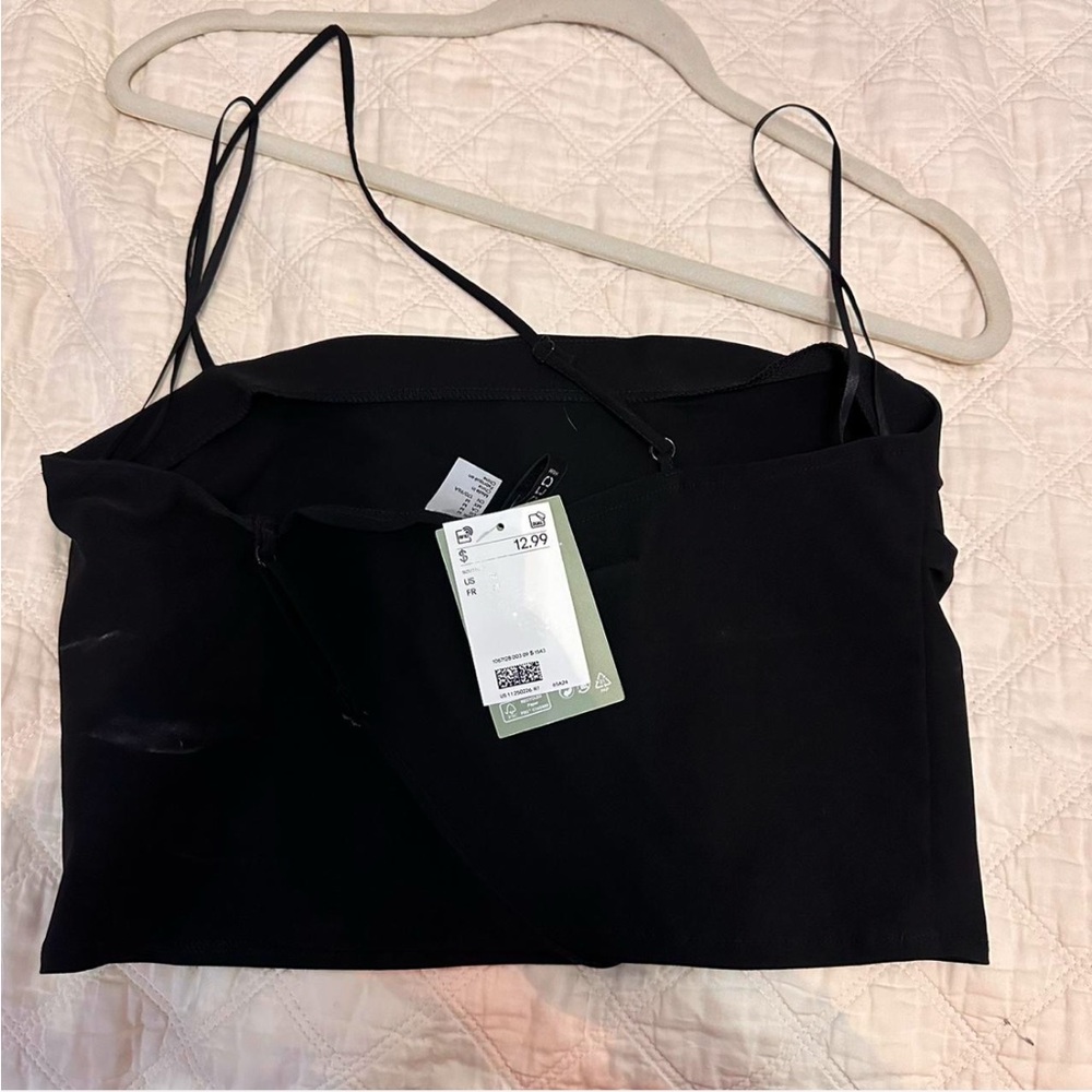 Black crop top